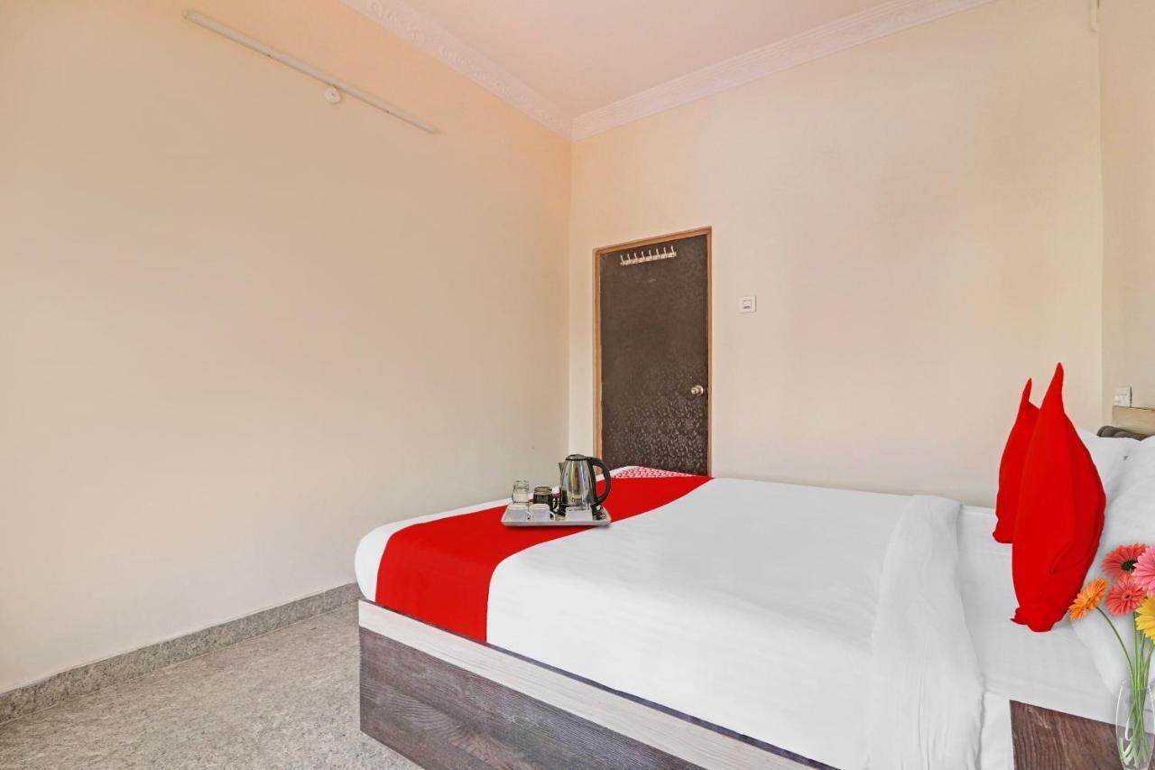 Hotel O Gs International Near Anu Wine Shop Shamshabad Eksteriør billede