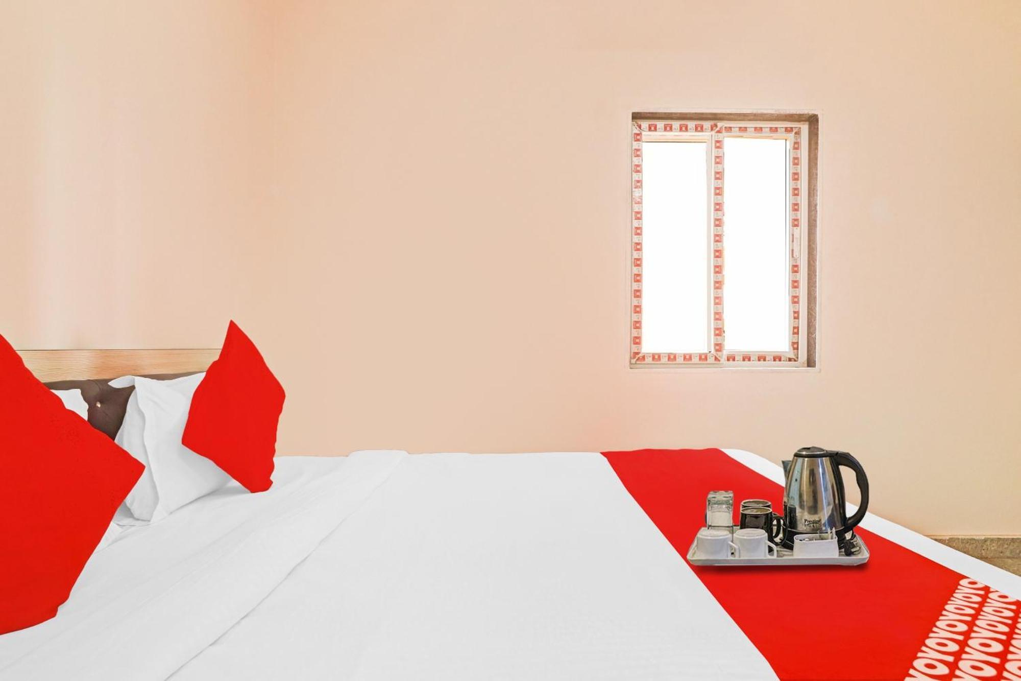 Hotel O Gs International Near Anu Wine Shop Shamshabad Eksteriør billede